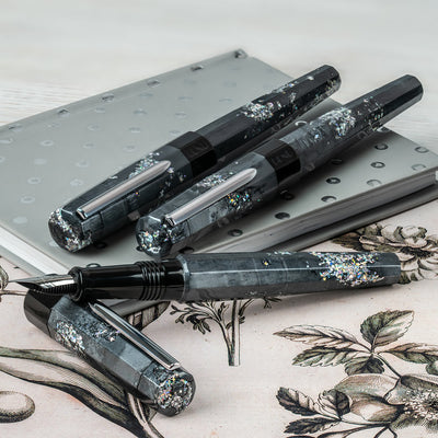 BENU Euphoria Collection Fountain Pen - Caviar